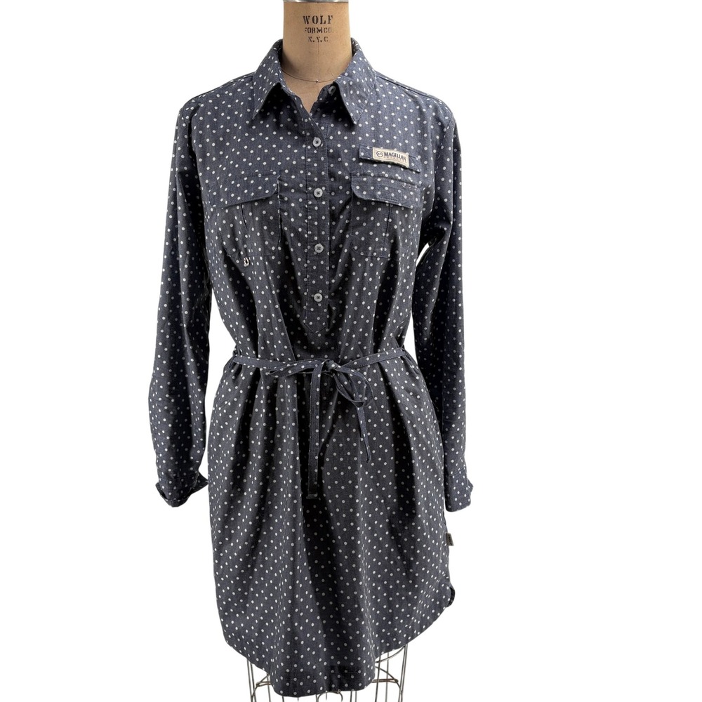 Magellan Outdoors Fish Gear Gray Polka Dot Shirt Dress Medium Moisture Wicking